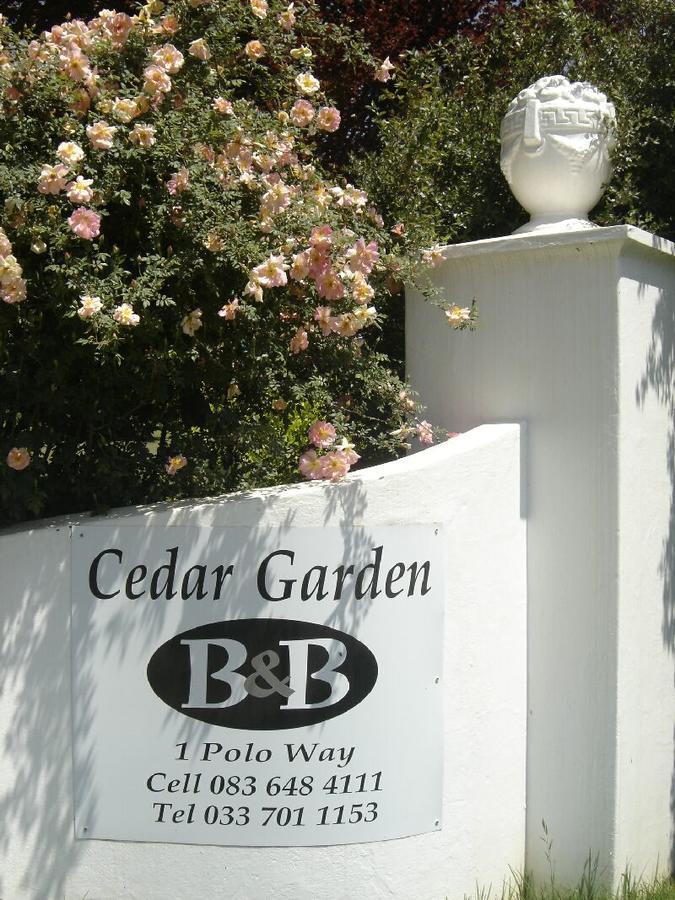 Cedar Garden Alojamento de Acomodação e Pequeno-almoço Underberg